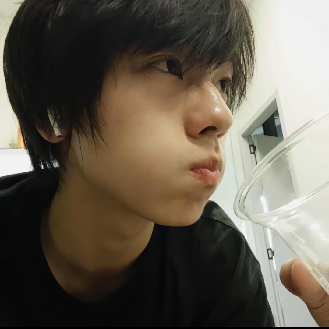 帅到被追三里地