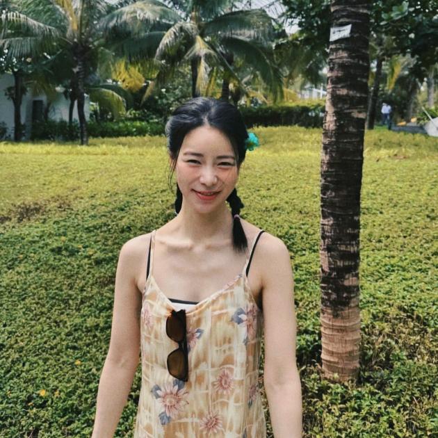 聪明高贵且美丽迷人的恶毒女配👸