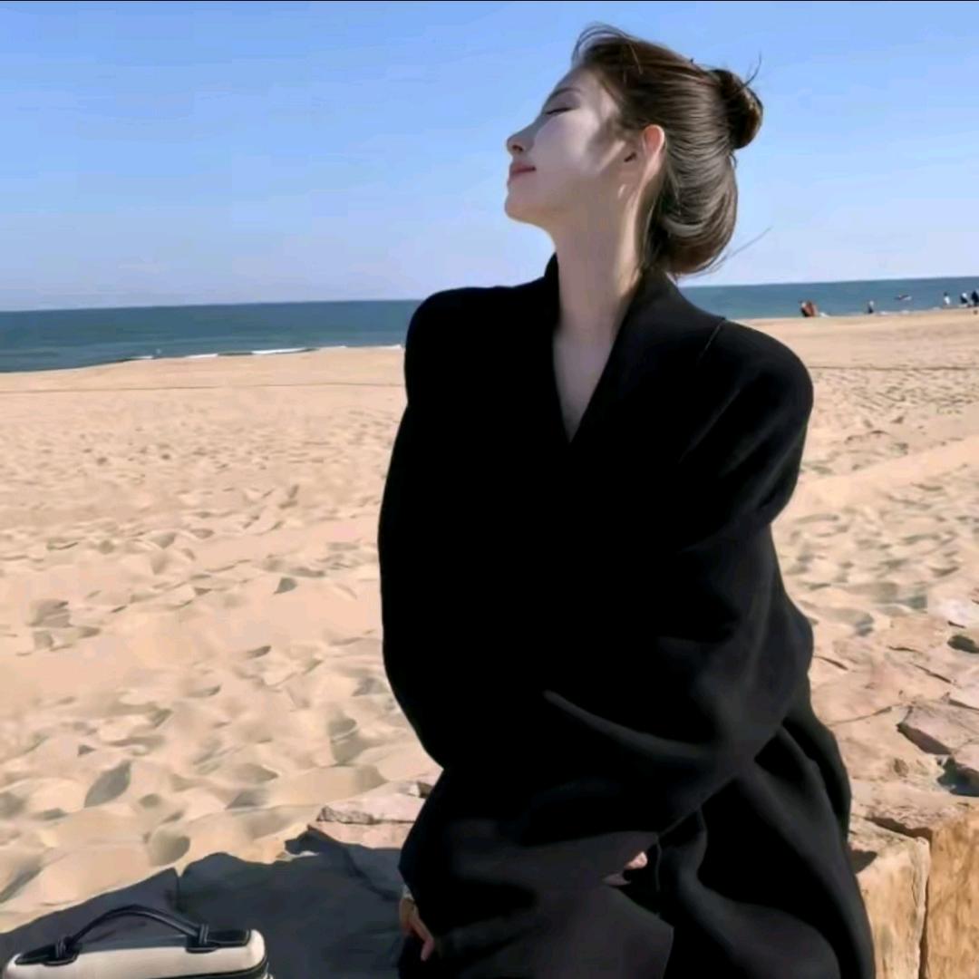 💞᭄多财 多亿