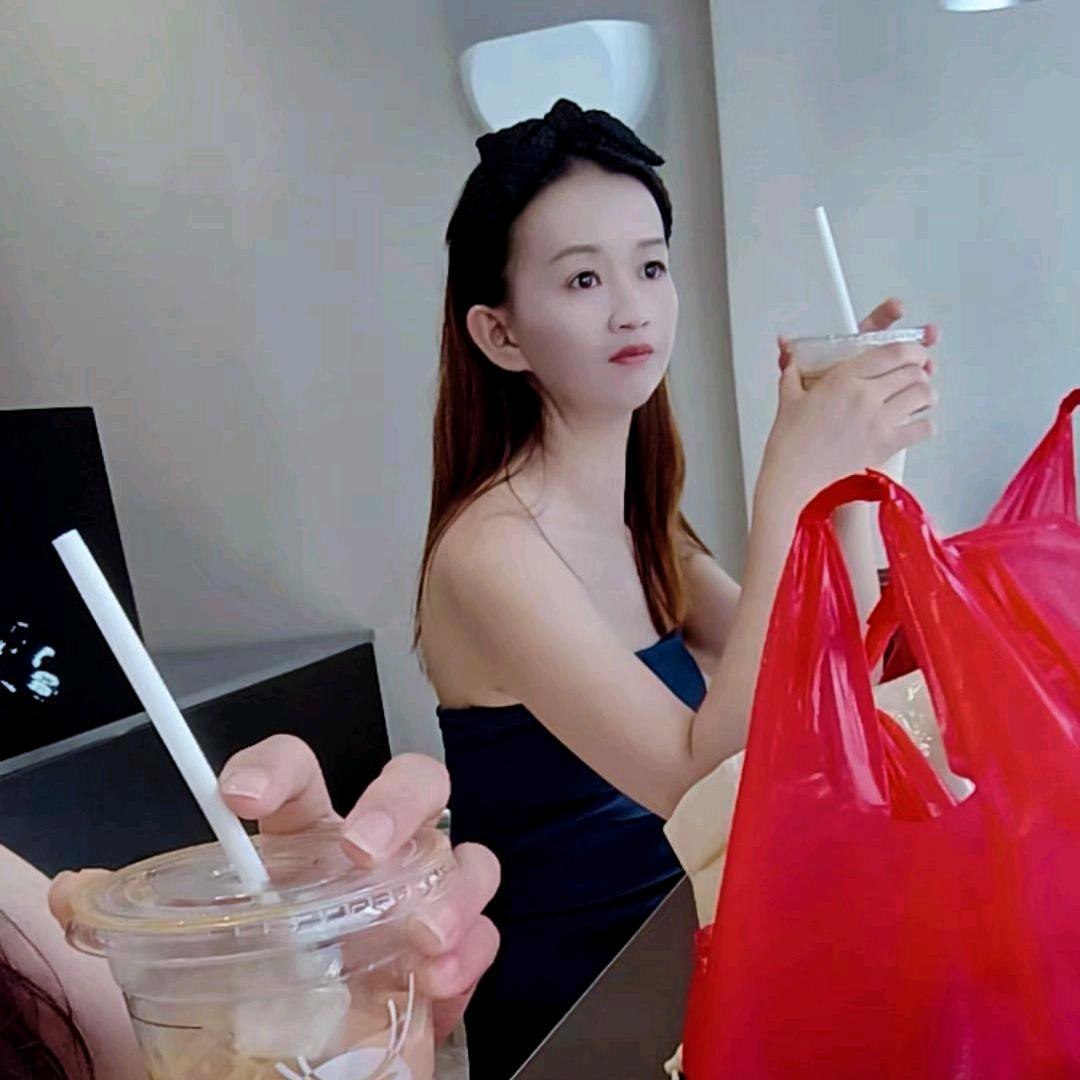 伊依
