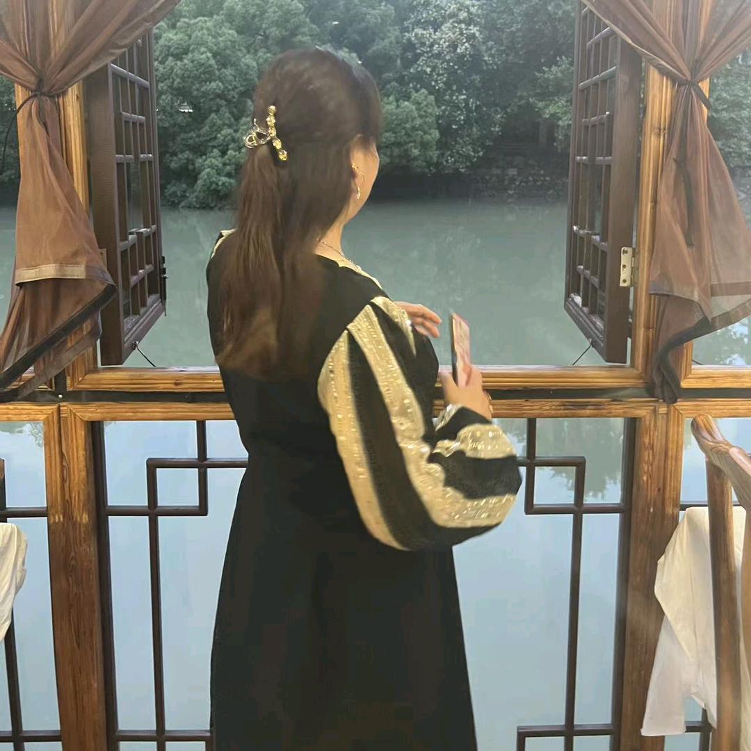 开心过好每一天🌹🌹🌹🍎🍎🍎