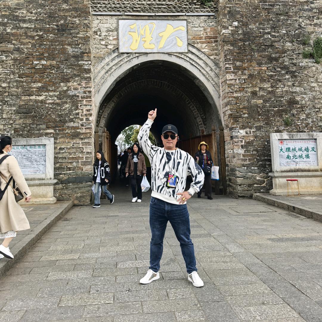 平南嘉辉工程机械