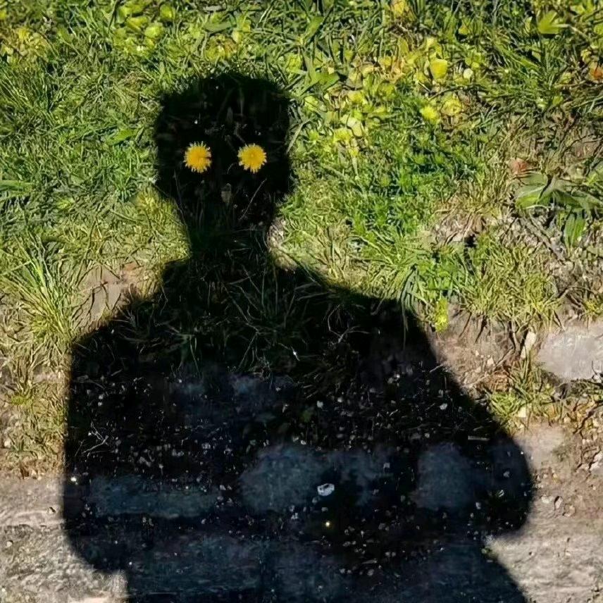 短发男孩