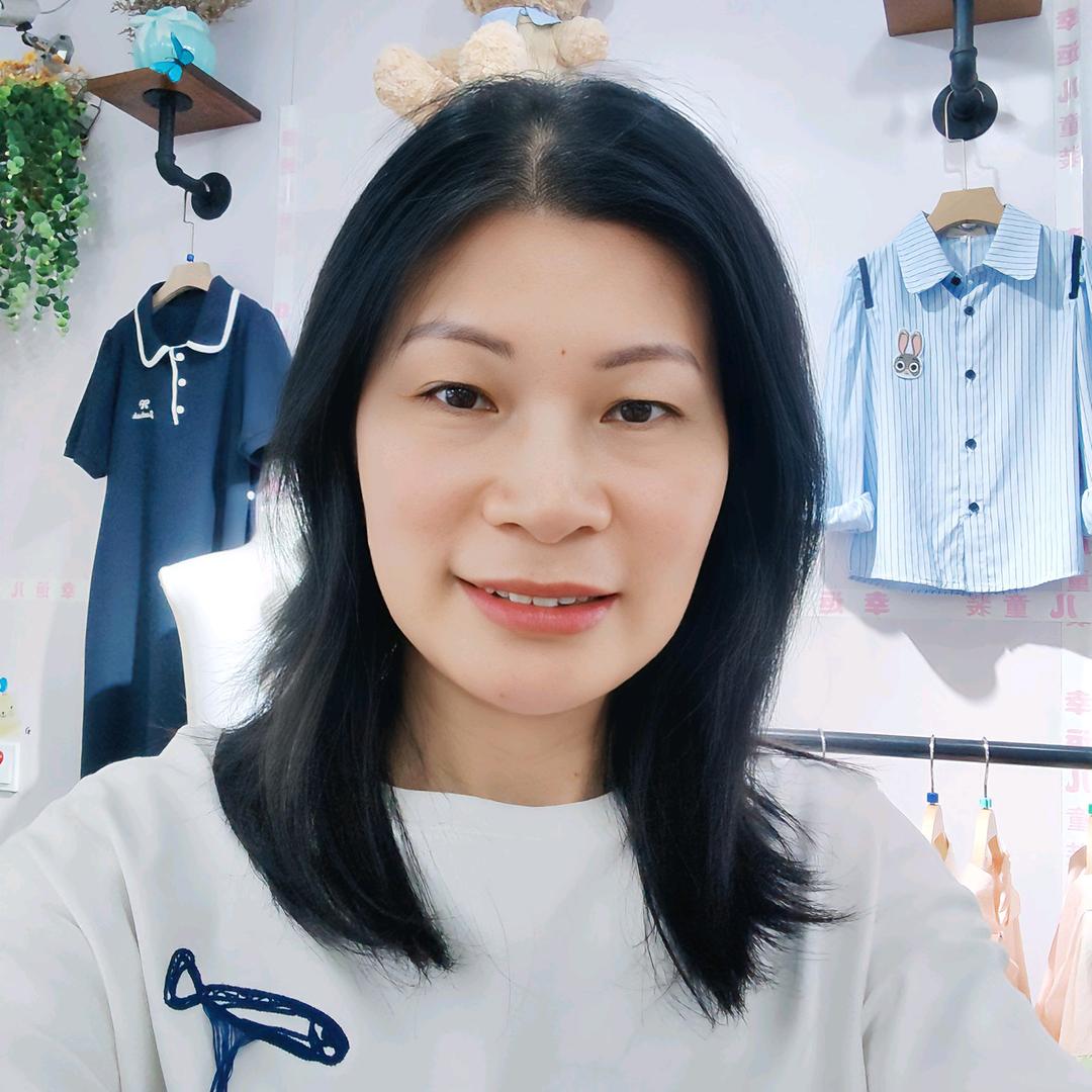 幸运儿 童装