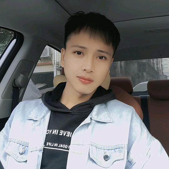 表哥的破逸动🚗
