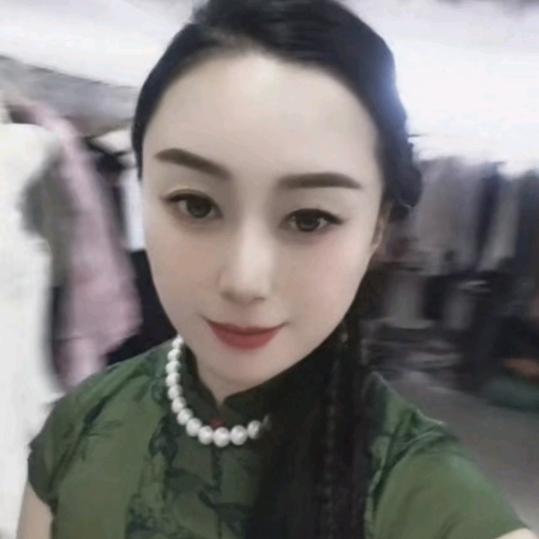 界首芊芊