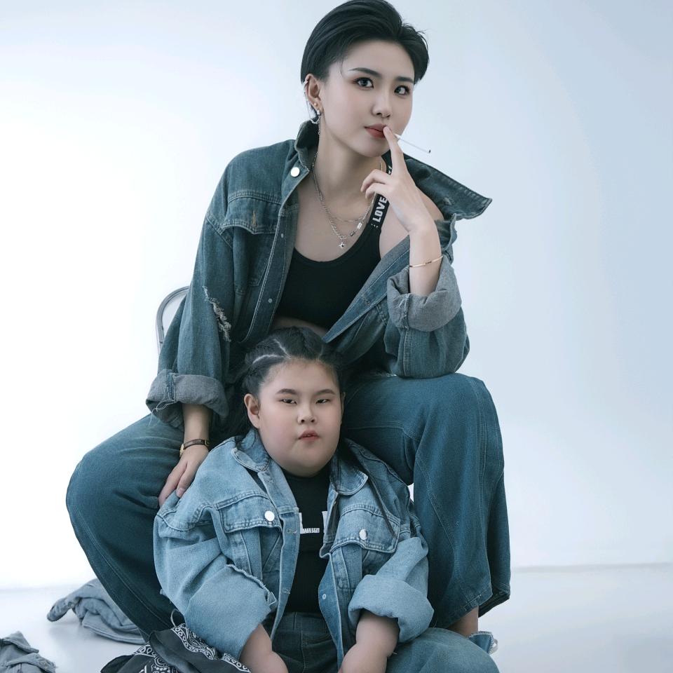 一个你摆愣不了的女人💄