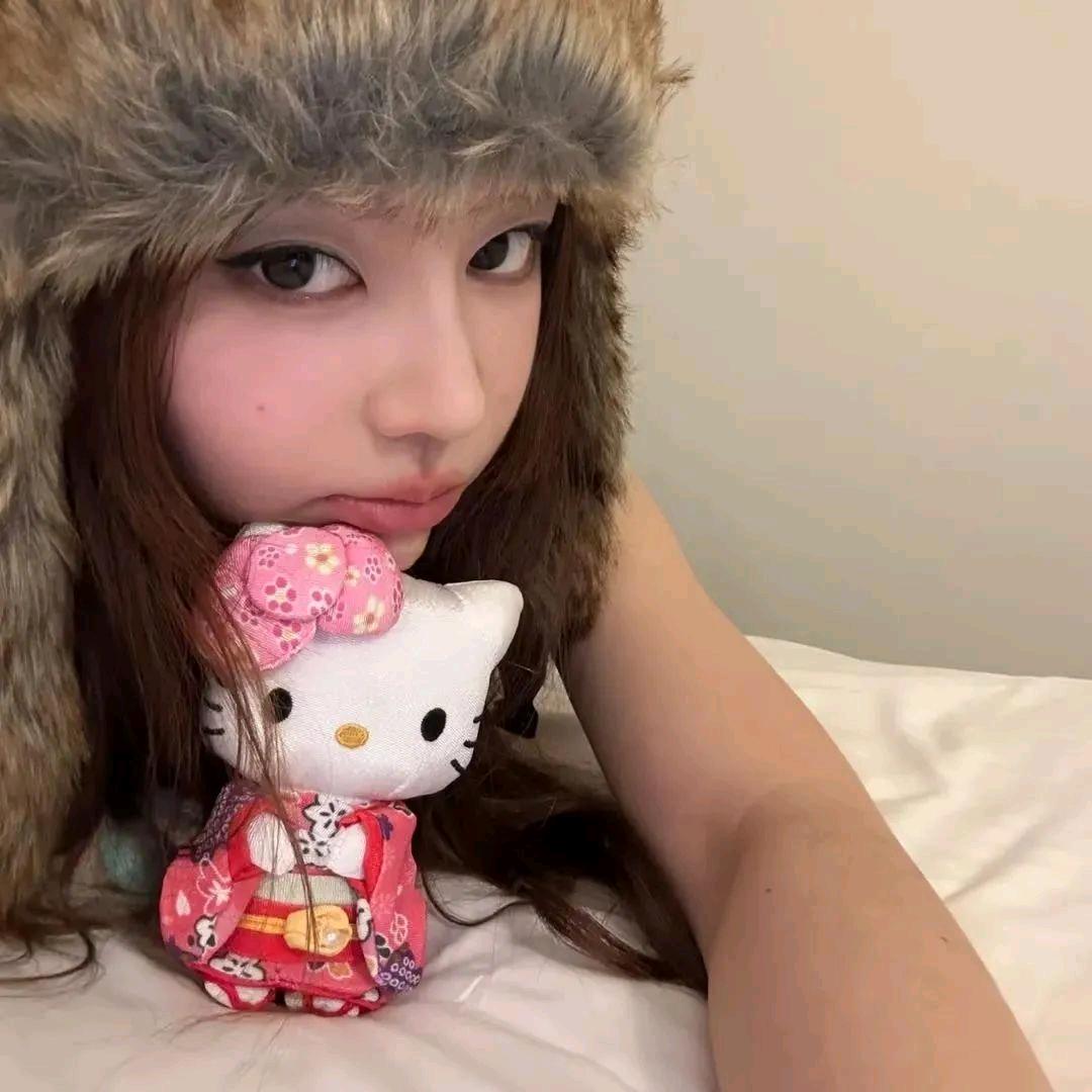 陈美嘉小姐.