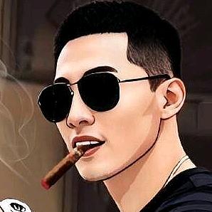 请叫我大叔