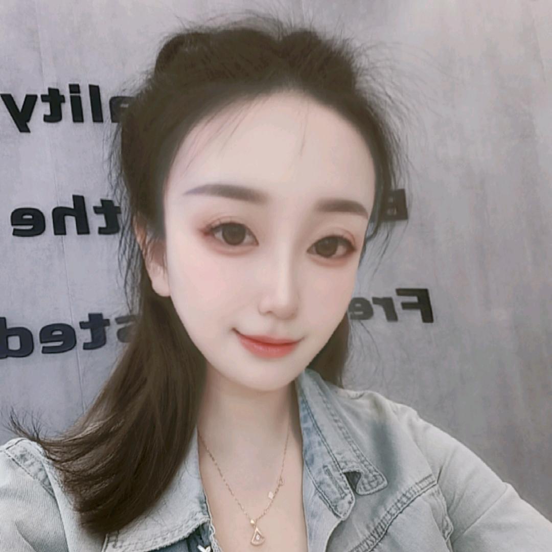 @初依