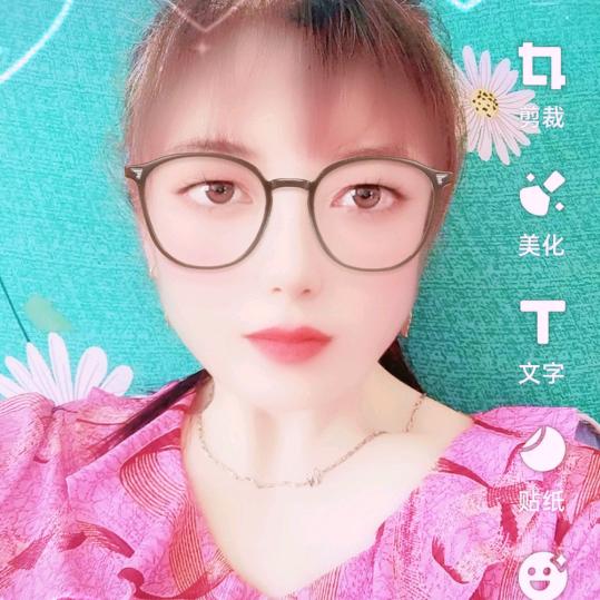 远嫁的姑娘。