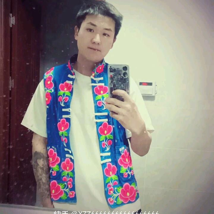 @小杨呐  《努力中》