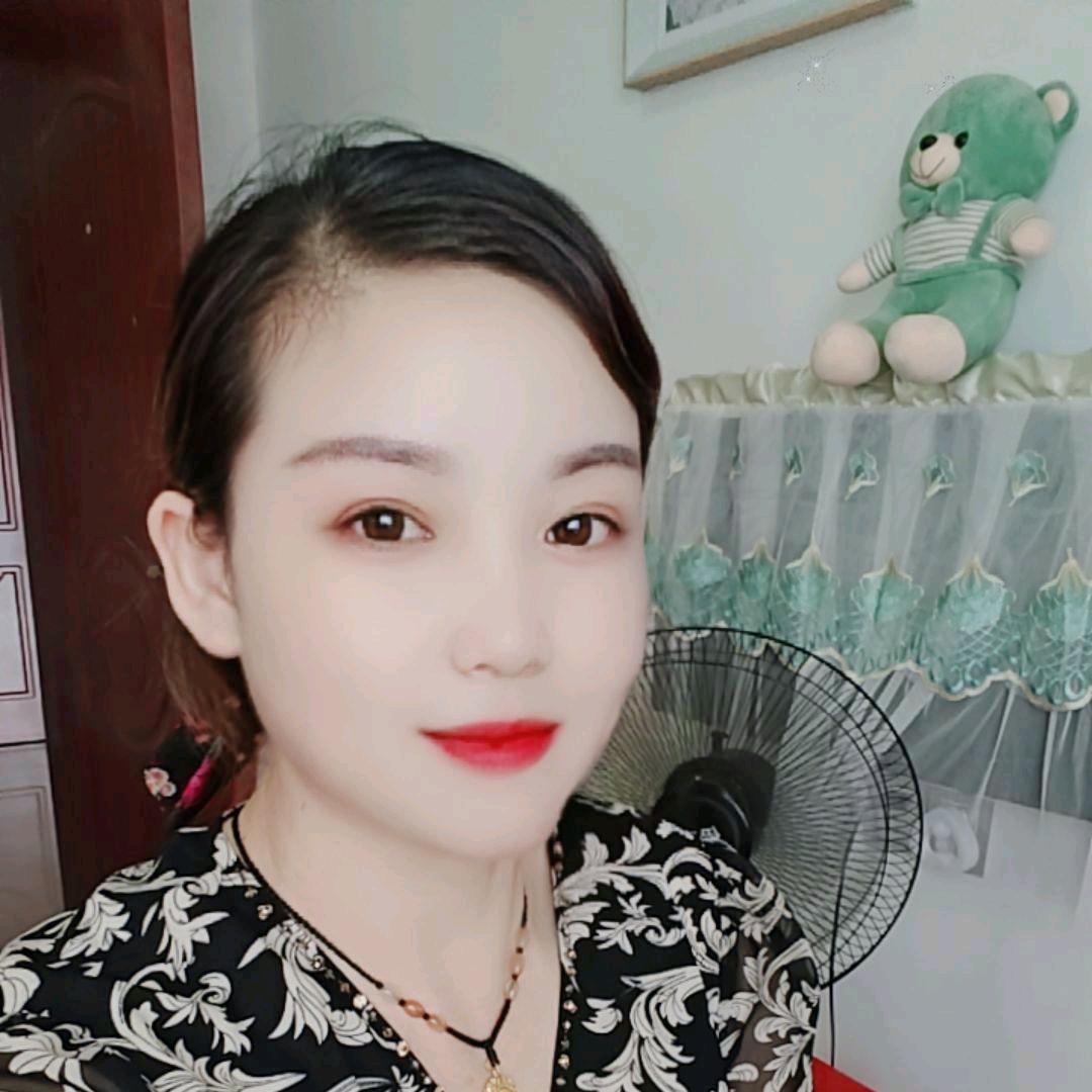 彩霞