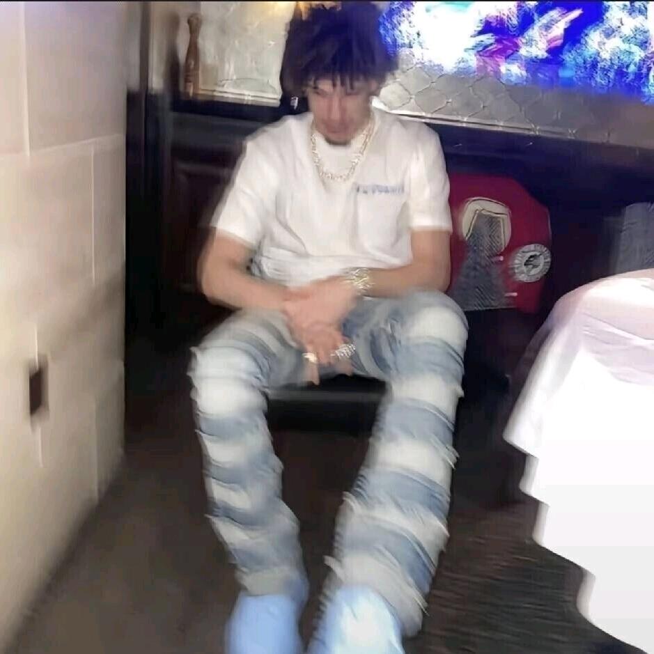 小刚学长（海卫健）