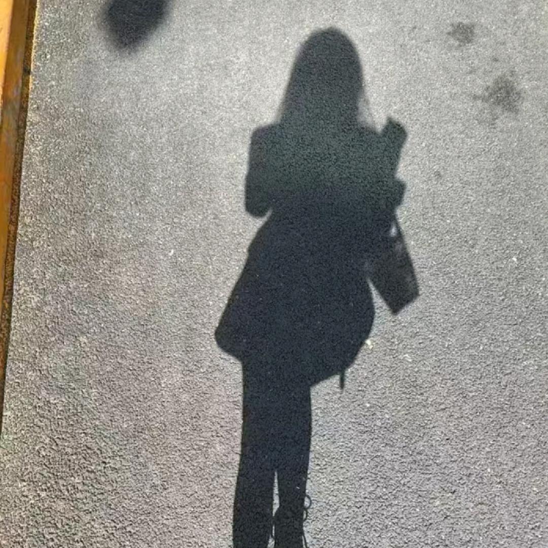 楠楠的