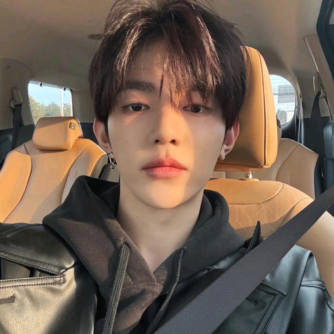 虞白（没中过奖版）