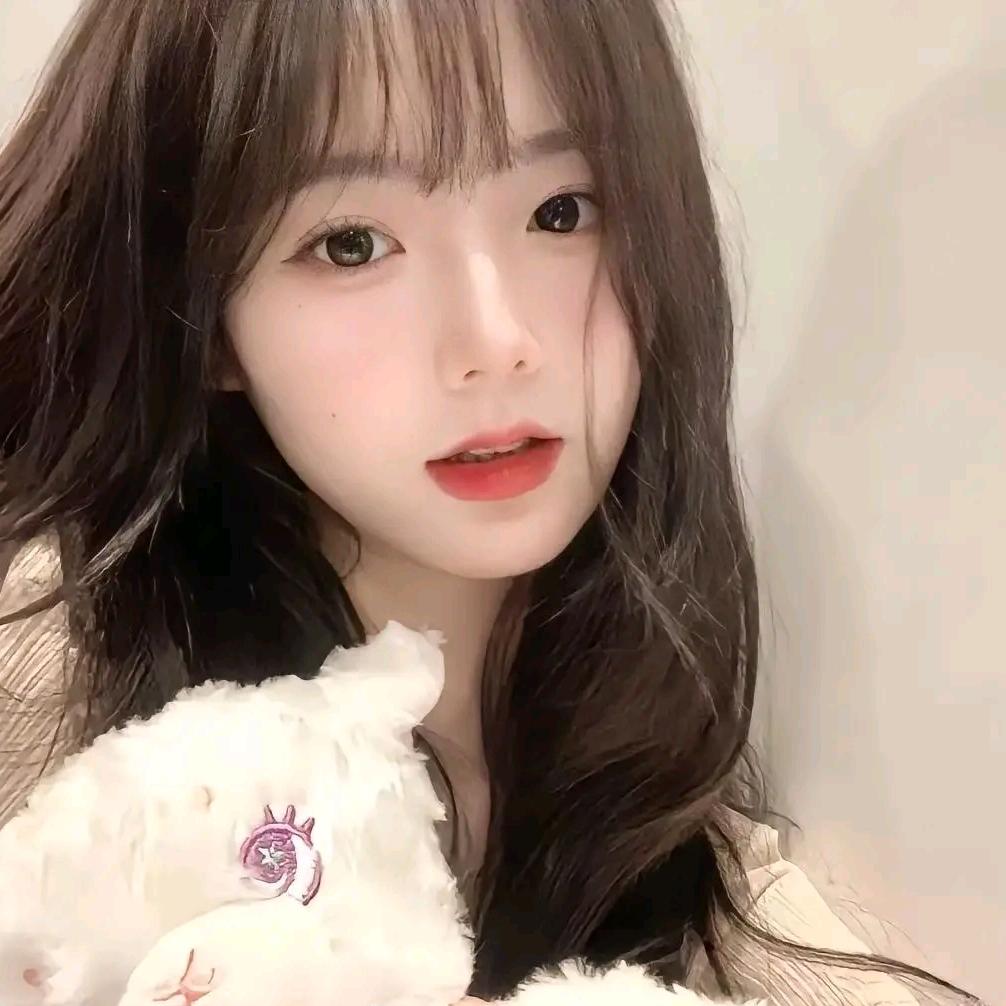 玲玲˶ᵒ ᵕ ˂˶ಣ