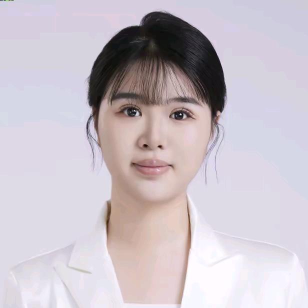 鑫华传媒+勇往直前