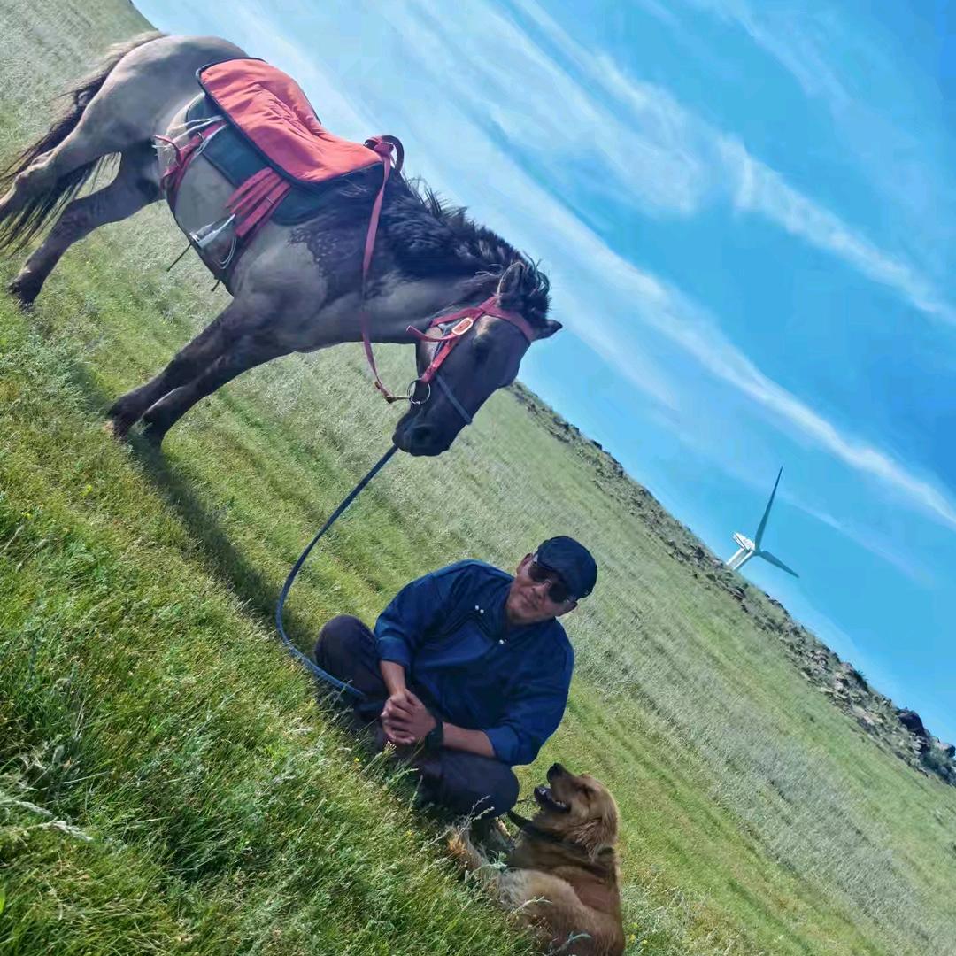 东子（辉腾梁留守牛羊倌）