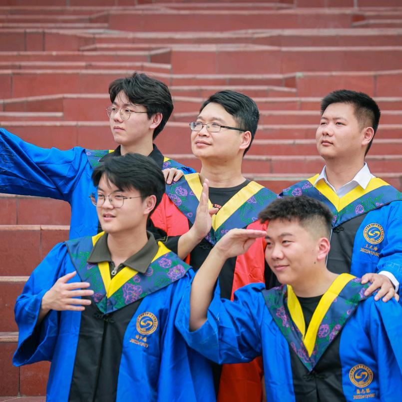刘礼教授聊AI