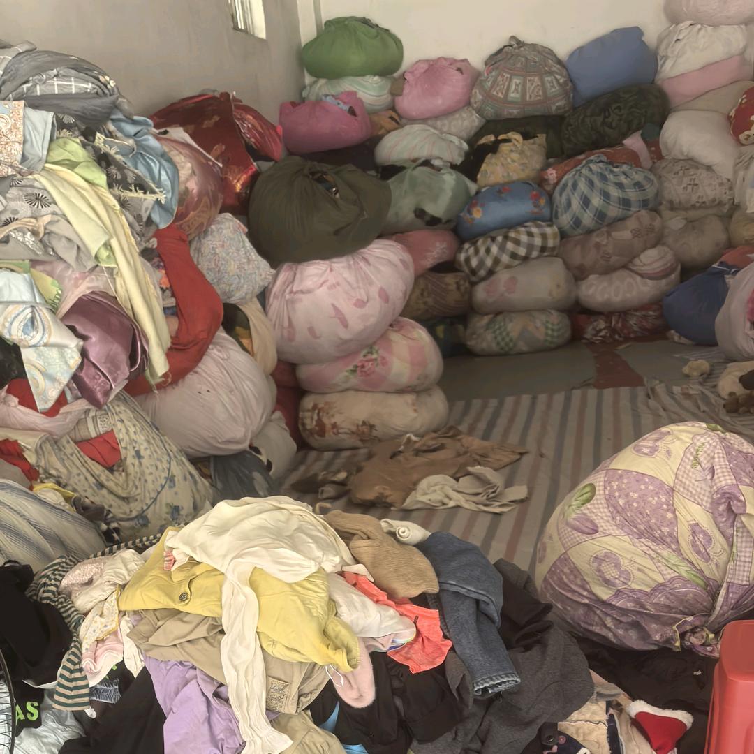 垃圾鞋旧衣服回收