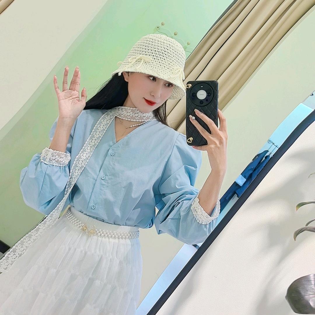 龙港龙华街117-119号 多金 女装