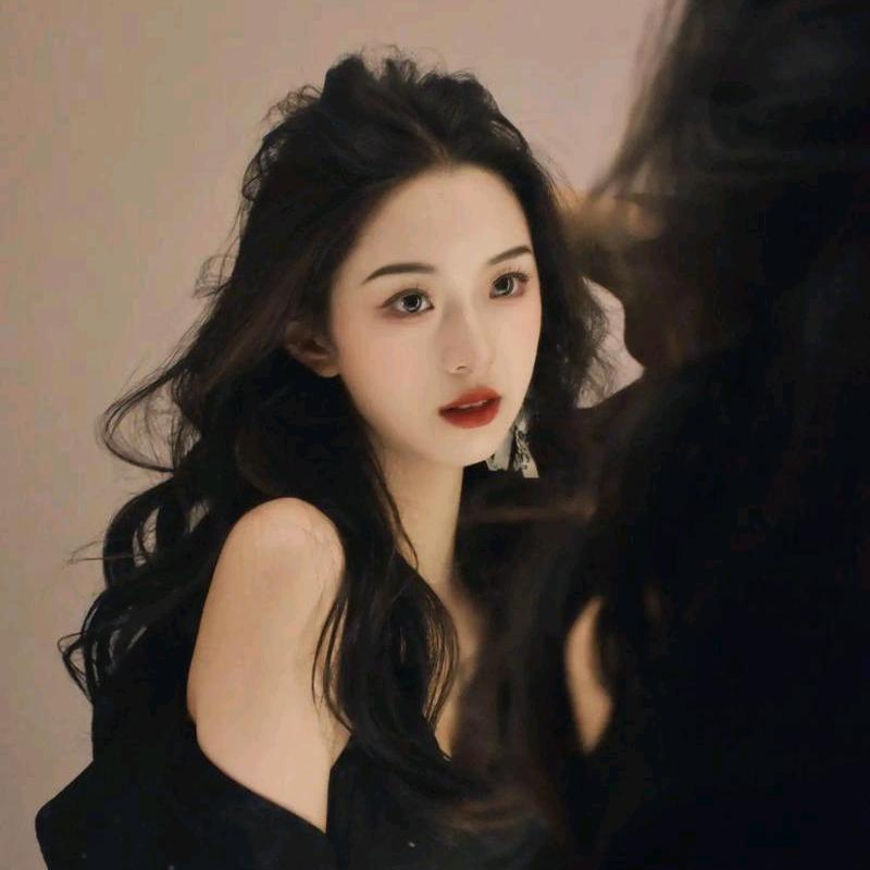 林雨彤⁹²⁰⁰4️⃣