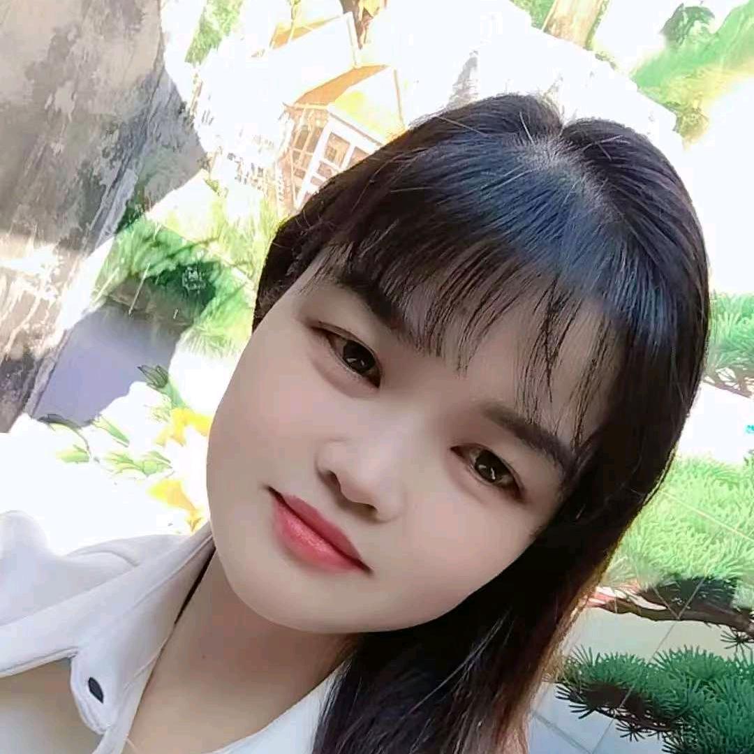 英子