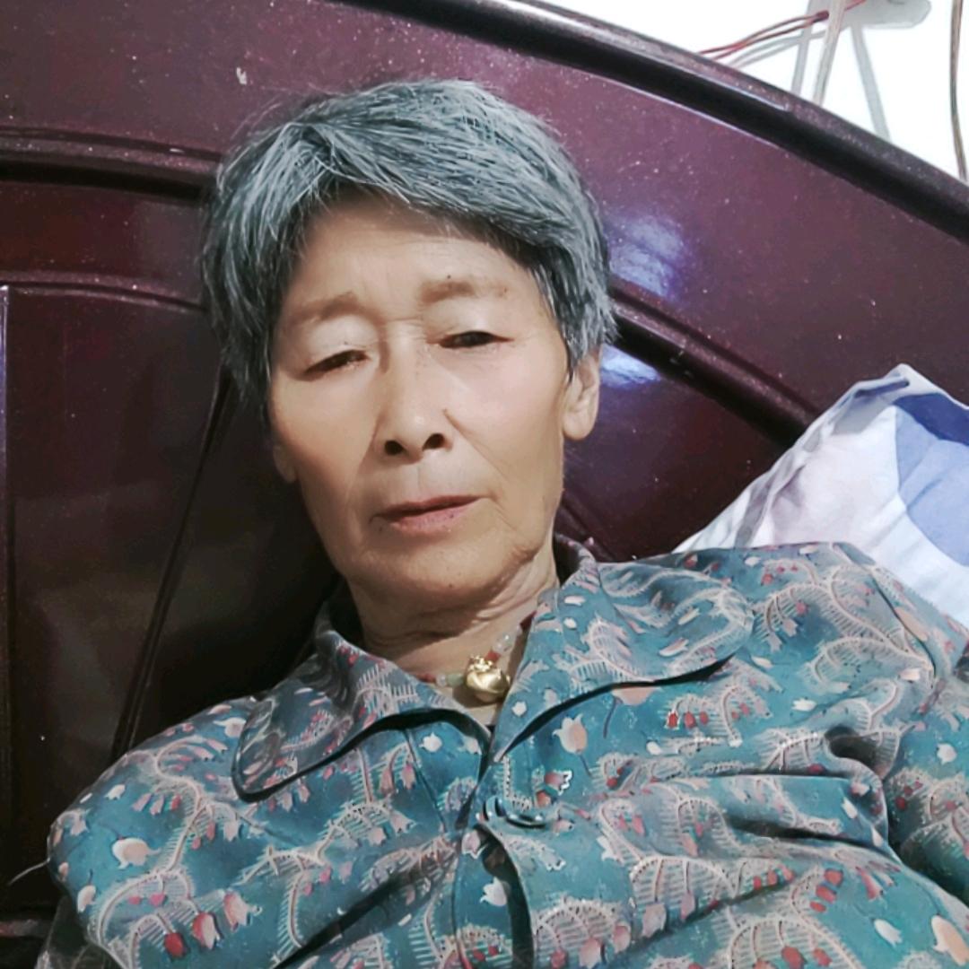 『小鱼儿.か♛』