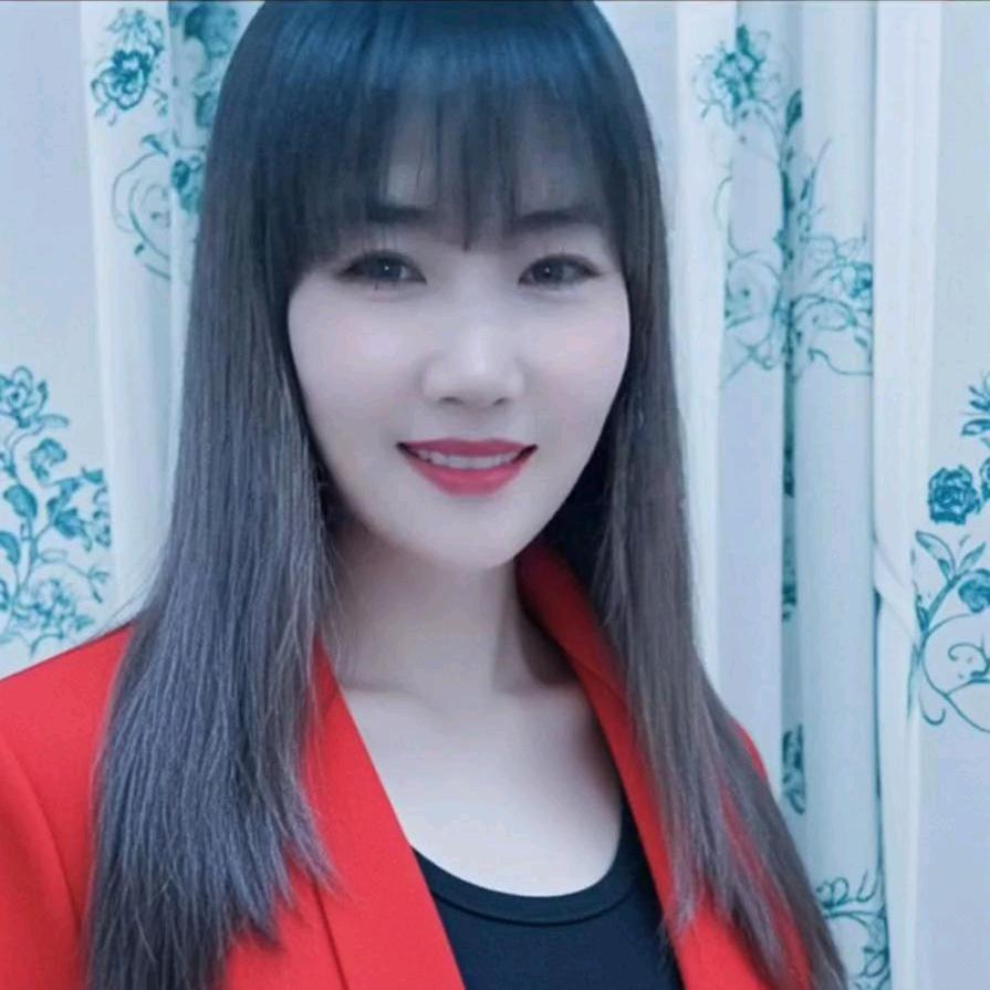 幺妹晚八点伤感情歌🎤