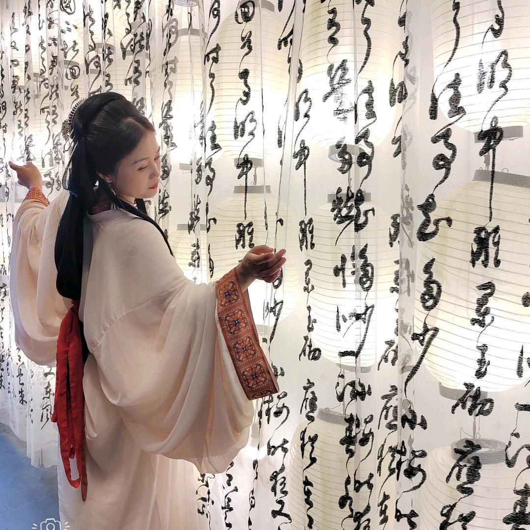 月露湾美容店(沛县店)官方号