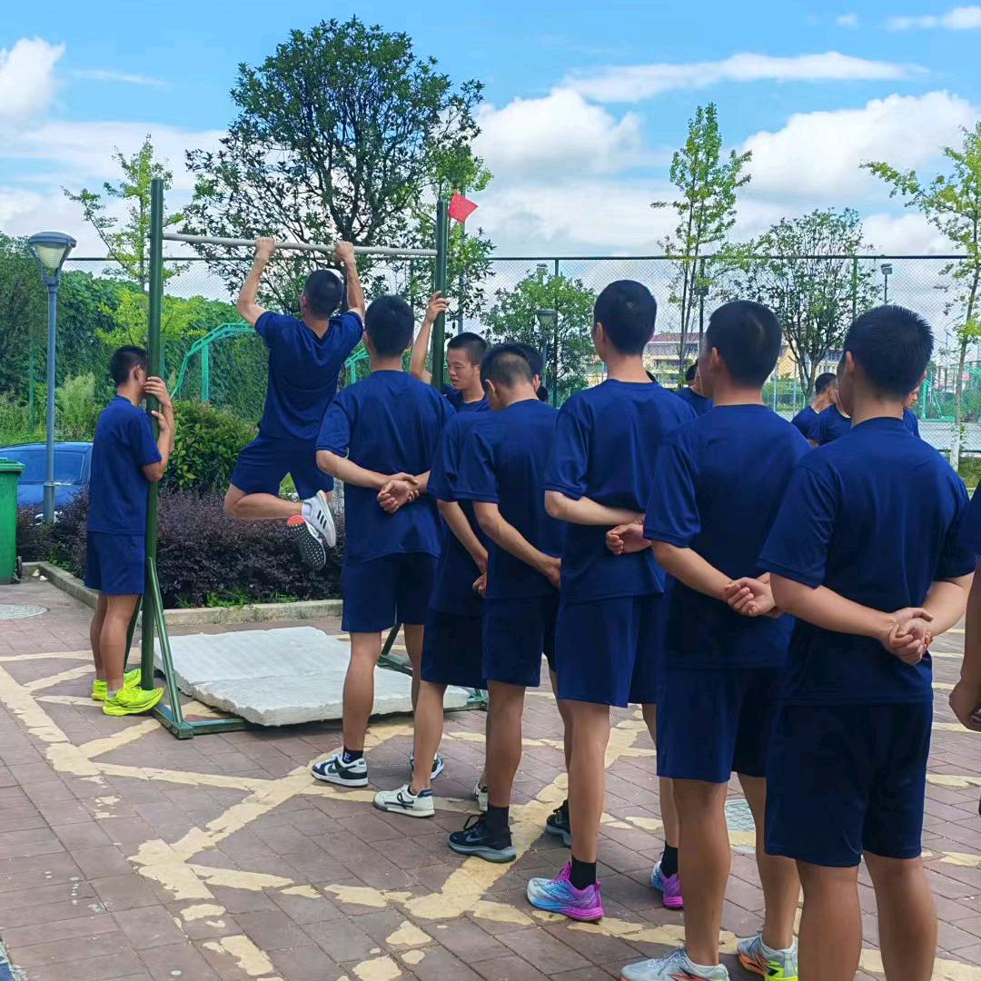 锐泽安消防咨询中心（康队）