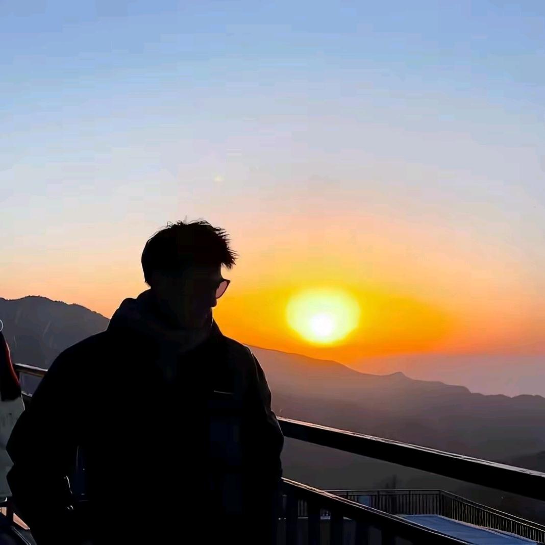 努力💪才会闪耀