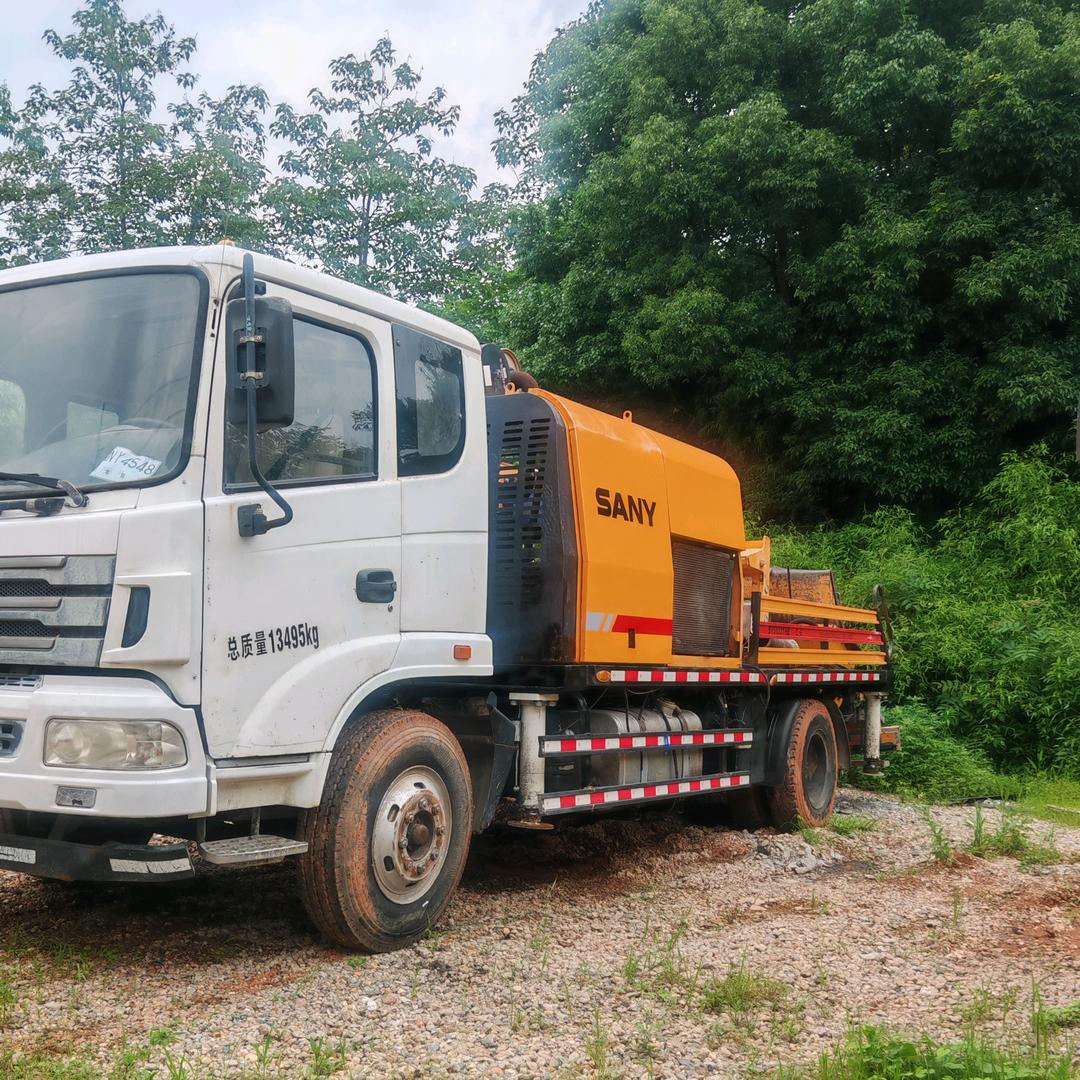 诺源二手混凝土输送泵