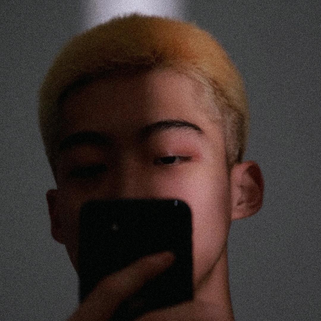 BLUE   LU