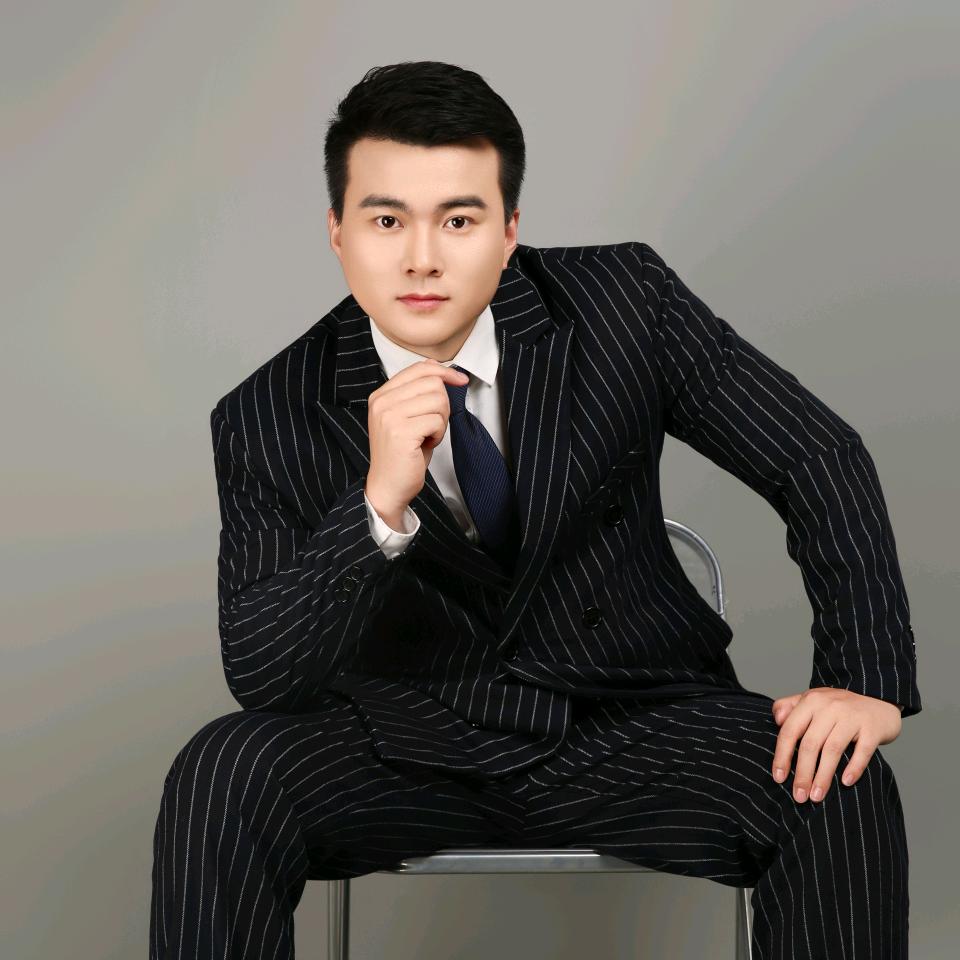 杨乐-医疗新媒体运营师