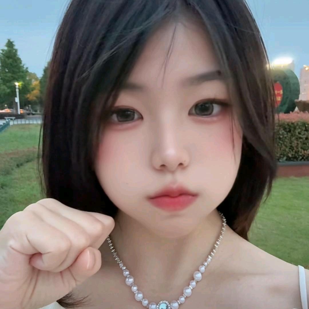 小美吃饱饱✨
