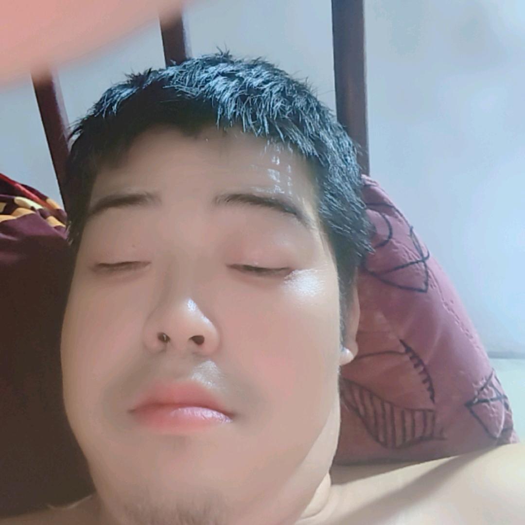 凑热闹