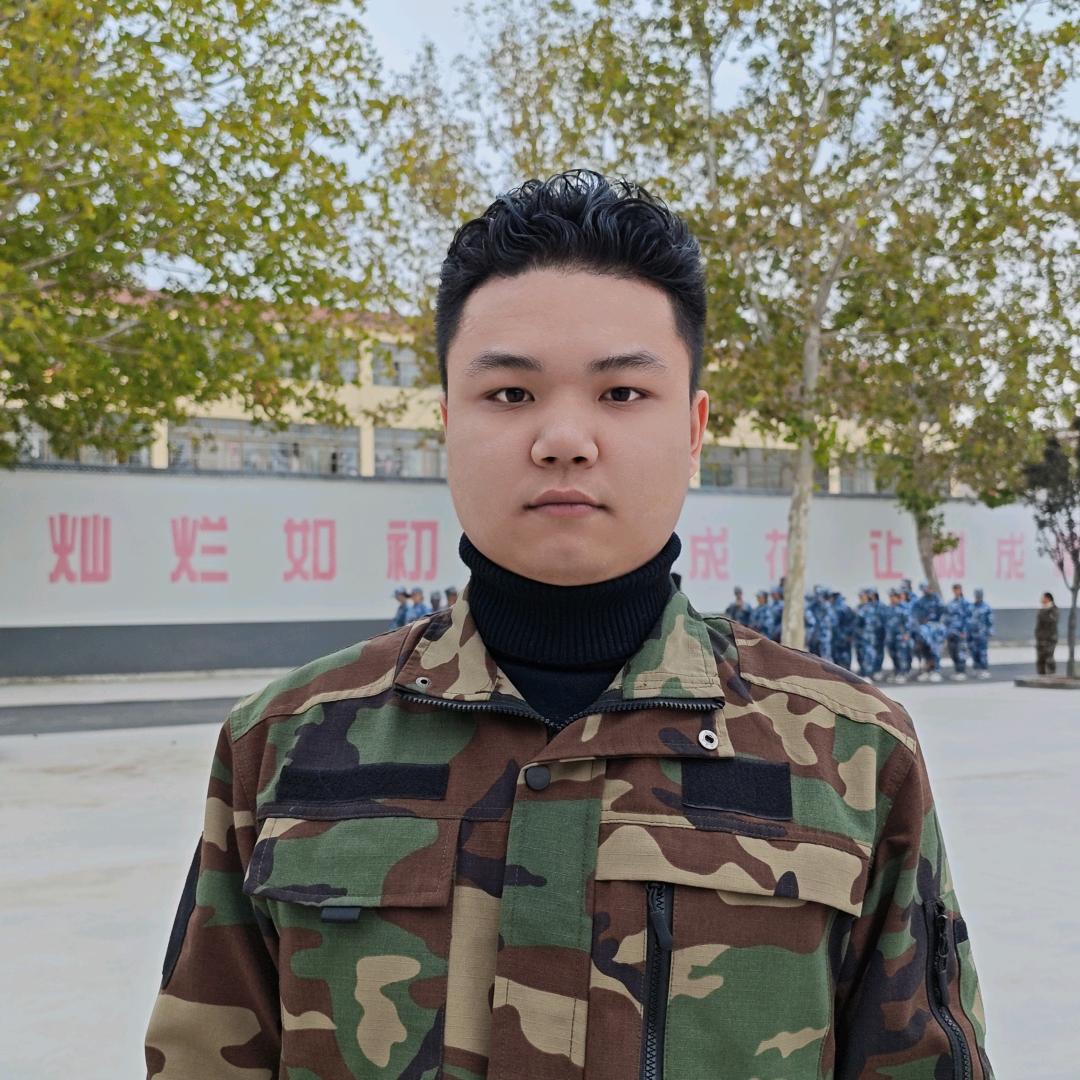 陆教官