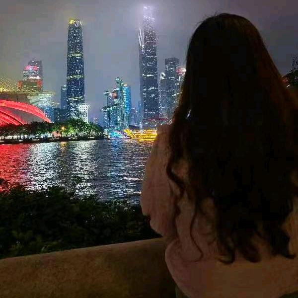 一无所的年纪，努力的去讨好生活（小魏）