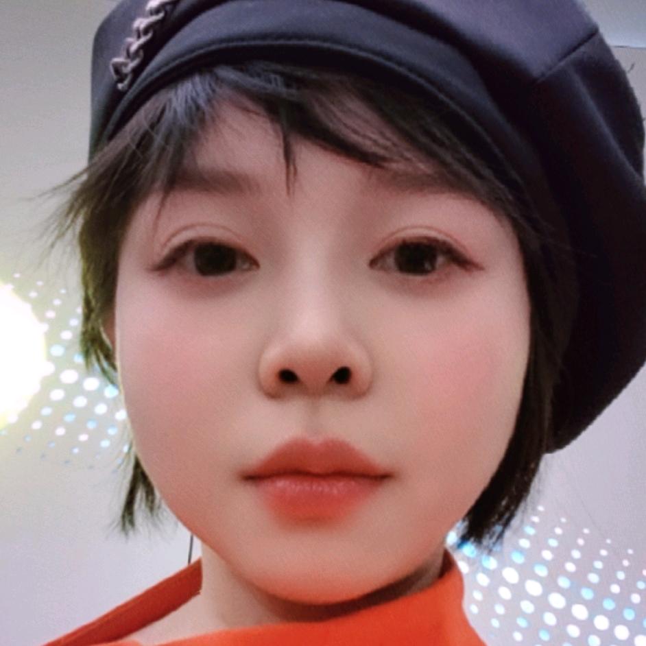 臻儿头像