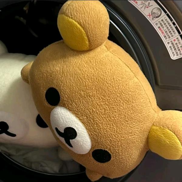 ᩣ