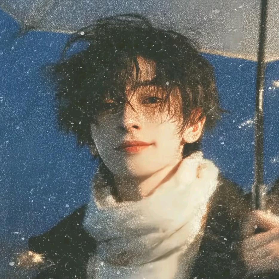 坏了，我成替身了