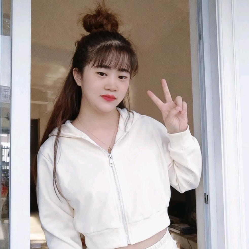 ℒᎭℯ⃝㤀亼🍓