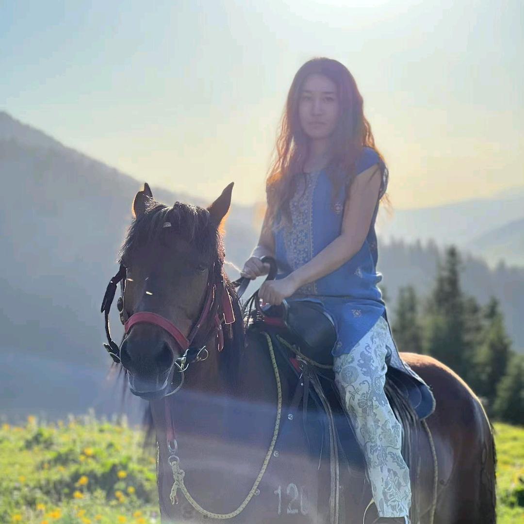 馋猫在新疆（新疆特产）