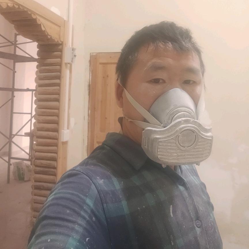 乐业、熊师傅专业刮膩子 喷油漆