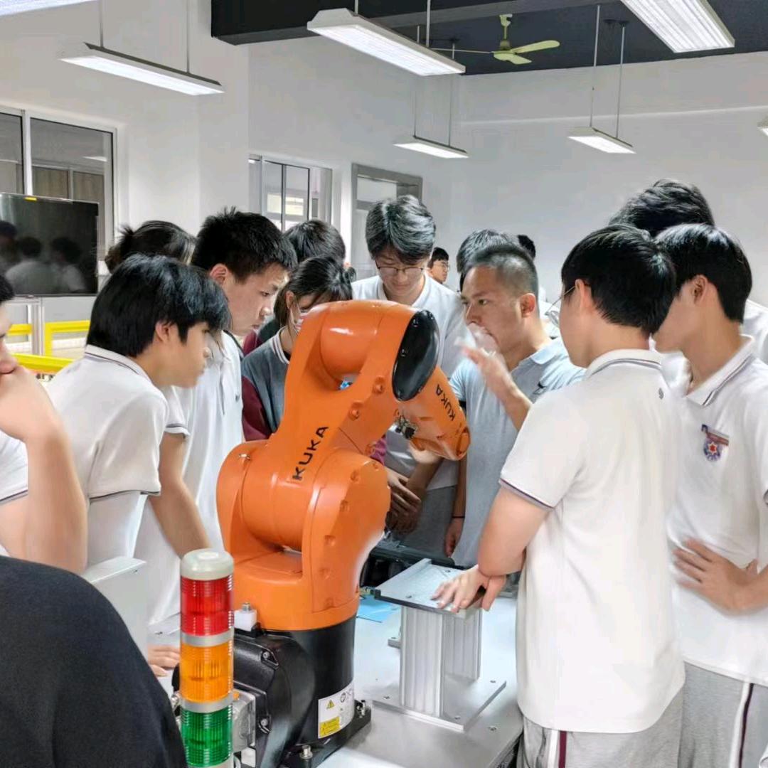 云南工业机器人培训基地