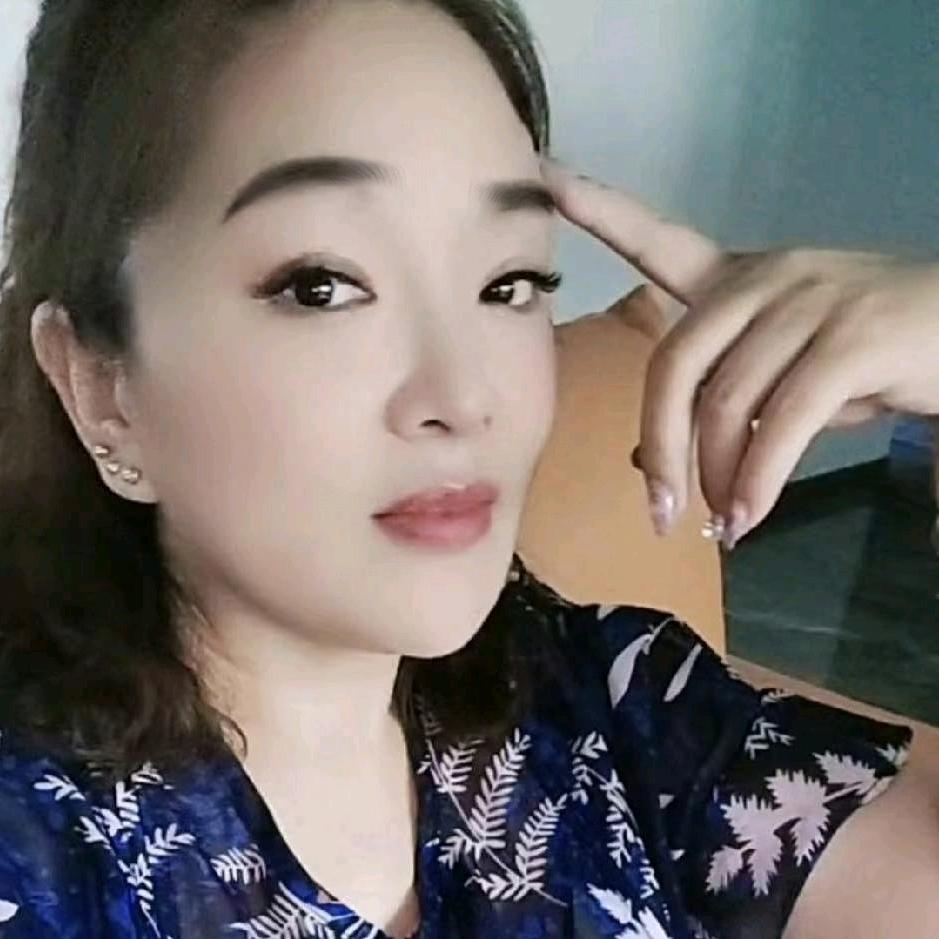 将心❤️比心