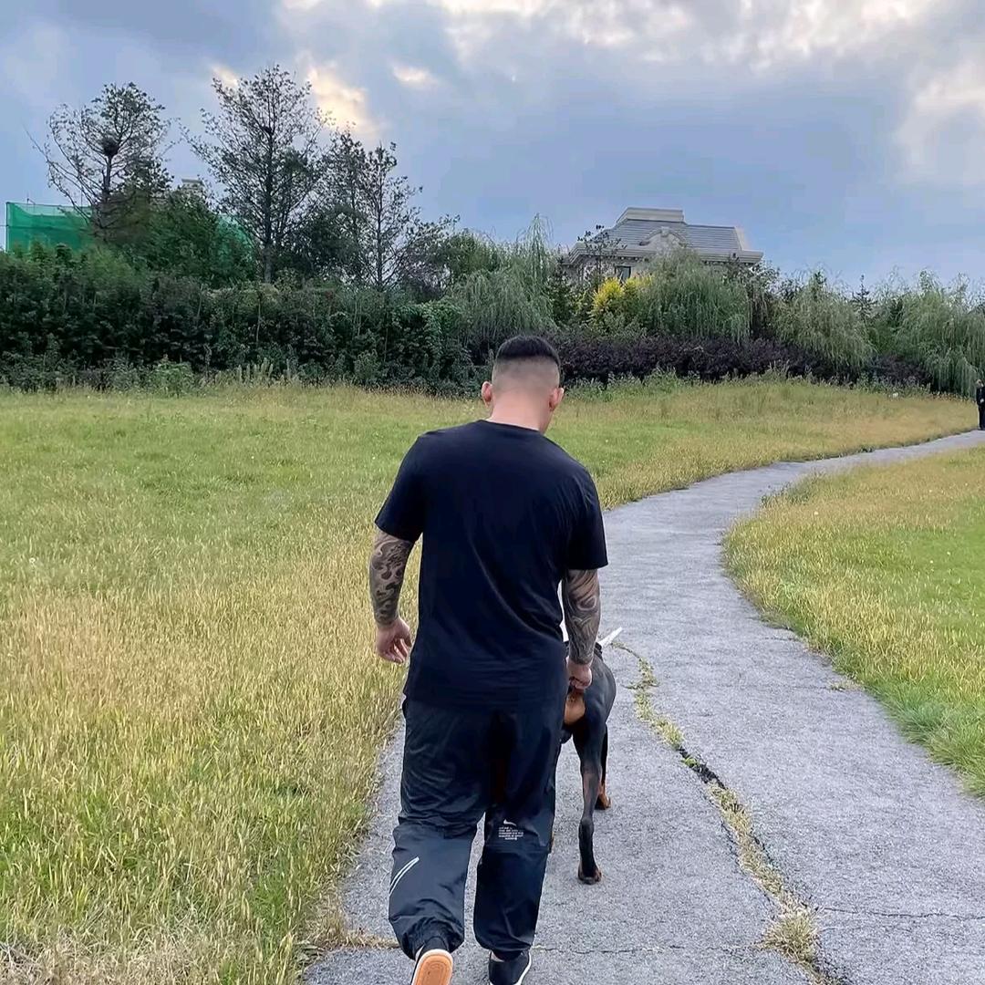 张小花双城通勤