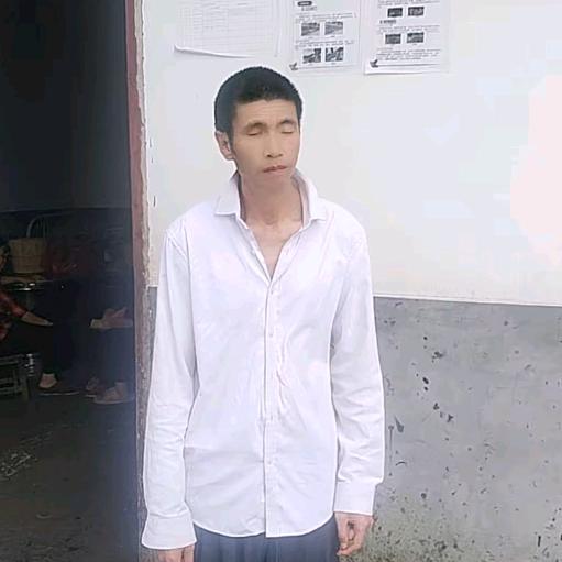 杨主播小号不定时开播